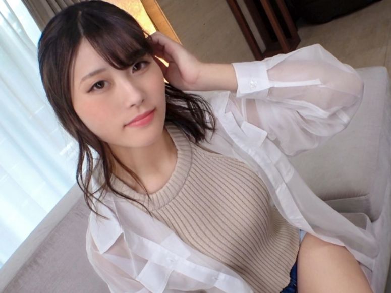 【高身長美女の初撮り】 イケてるお姉さんが乱れる！ バックで突かれ、美巨乳を揺らし昇天♡ イヤラシイ姿に興奮マックス！