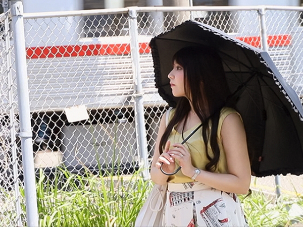 【人妻の禁断プレイ】『旦那じゃ物足りない…』欲求不満な美熟女がホテルで大胆不倫！濡れまくるオマンコにチンコ挿入、愛液垂らしてイキまくる！旦那には見せられない淫乱姿♡