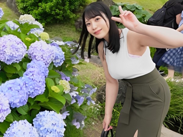 【即イキ巨乳OLの恥ずかしい絶頂】『あっ…ダメ…イッちゃう…』腰を痙攣させながら照れ笑いする美人OL！雑魚マ○コが敏感すぎて即イキ生ハメSEX！巨乳を揺らしながら感じまくる姿がエロすぎて、もう止まらない！♡