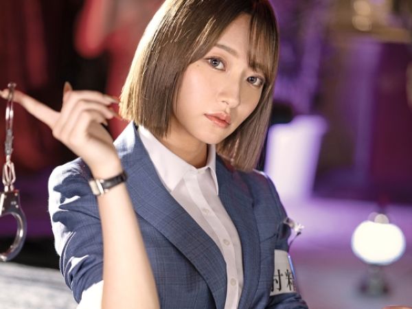 【近未来ドS執行官】精子管理社会で射精を怠った男たちからザーメンを強制徴収！クールな執行官が容赦なく搾り取る、悶絶必至の射精執行プレイがヤバすぎる！！