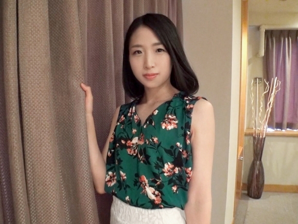 【スレンダー美人の騎乗位乱れ狂い】『あっ…ダメ…気持ち良すぎる…』美人お姉さんがチンコに跨り、キレイなカラダをくねらせながら快感に溺れる！悶える姿と激しい腰使いで大興奮間違いなし！♡