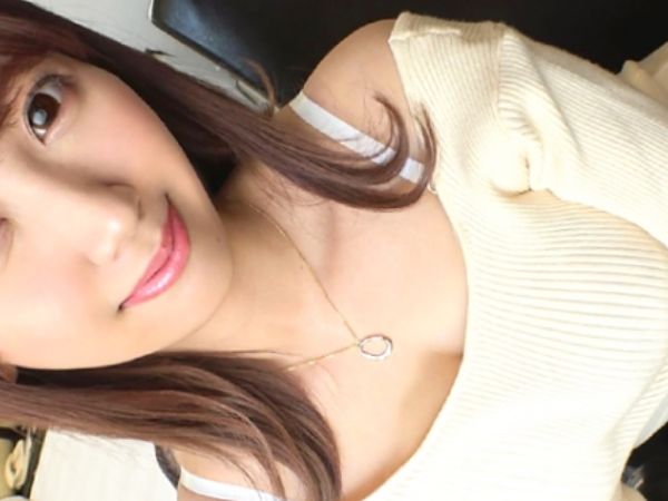 【清楚系ビッチの淫乱プレイ】『もっと奥まで…』美乳お姉さんのギャップに悶絶！ヤリマン本性丸出しでマンコにガチピス連発！！
