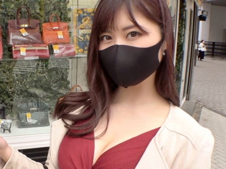 【美巨乳お姉さんナンパ】「気持ち良すぎる…」ドスケベ美女が肉棒で激しく突かれ、パイパンマンコから大量の愛液が溢れ出す！男を骨抜きにするエロさ全開のセックス♡