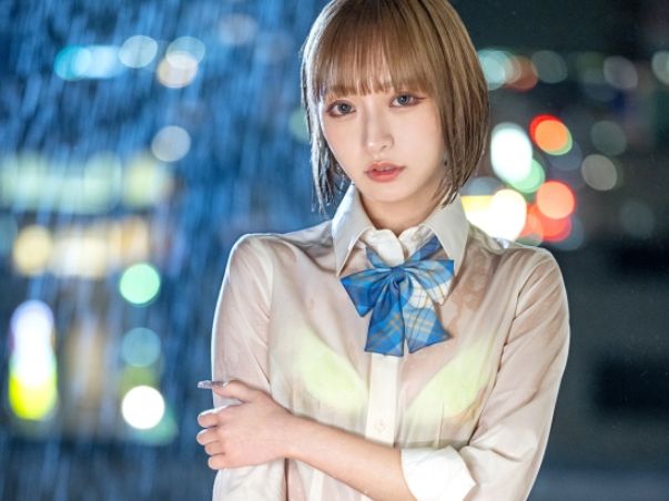 【ギャルが雨でずぶ濡れ】「もっとイカせて！♡」クラスのエロギャルが雨に打たれながら理性崩壊！濡れ透けボディで激しくセックス！ｗ