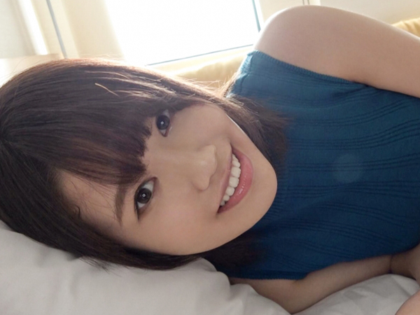 【色白スレンダーの素人お姉さん】『気持ち良すぎる…』敏感ボディが騎乗位＆立ちバックで激しく突かれ、膣奥を刺激されまくり！『イッちゃう！』と連呼しながら何度も絶頂しちゃうエロかわ動画♡