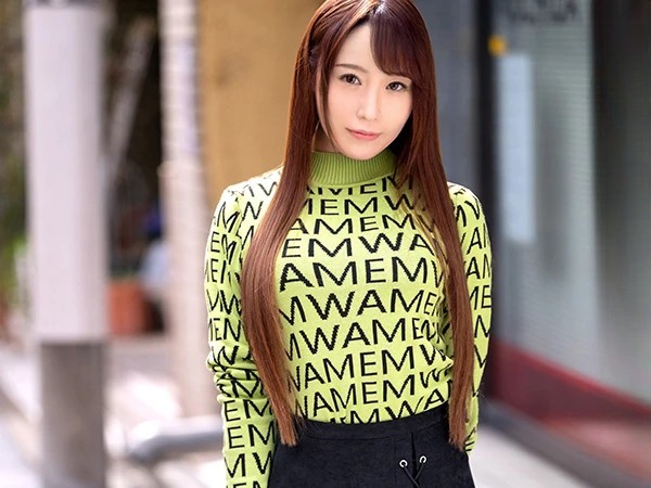 【キス魔美女の素人宅訪問】経験豊富な美女がキスしまくり♥『好きかも…』なんて甘い言葉で翻弄！得意のフェラテクでチンコをトロットロに！