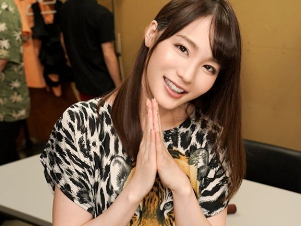 【関西弁でイキまくり】「アカン、気持ちよすぎる…」エロかわお姉さんがベロチューしながら関西弁でアクメ連発！主観で味わう濃厚セックス♡