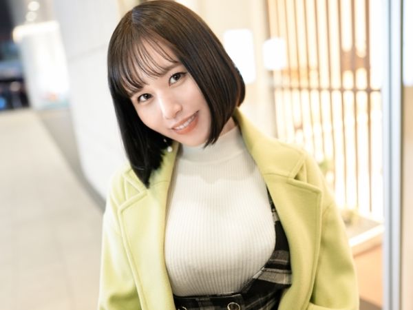 【美巨乳OLをホテルに連れ込み】『仕事帰りにこんなこと…』手マンでビシャビシャ潮吹き！フェラ＆パイズリご奉仕からの連続絶頂セックスで乱れまくる！！