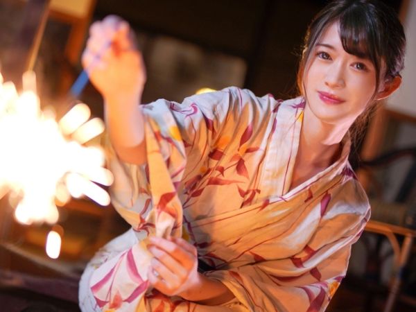【ミスキャンGPの秘めた旅】『気持ち良すぎる…』スレンダー美少女と貸し切り温泉でエッチな旅！デカチン激ピスにハメ潮絶頂！温泉で火照ったカラダを激しく求め合う、2人きりの危険な温泉ハメ撮り旅！♨️
