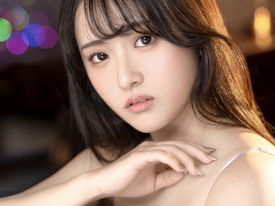 【美顔を汚す快感！】整った顔立ちの美女を精子まみれに！エロボディを激しく突きまくって、最後は顔射でフィニッシュ！キレイな顔がザーメンで輝く瞬間を堪能！